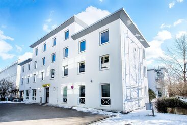 مُتل B&b Hotel München Putzbrunn