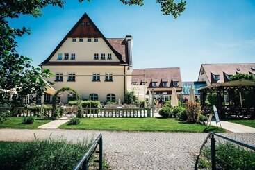 Отель Drahthammer Schloßl
