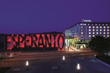 هتل Esperanto Kongress Und Kulturzentrum Fulda