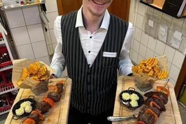 هتل Hessischer Hof