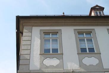 هتل Palais Schrottenberg