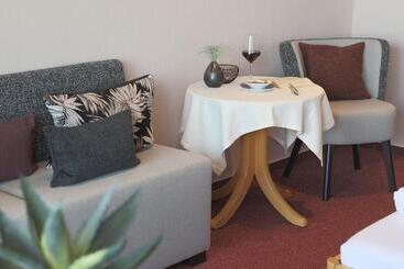 هتل Haus Rebland Urlaubsglück