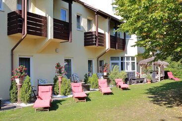 هتل Romerstadt