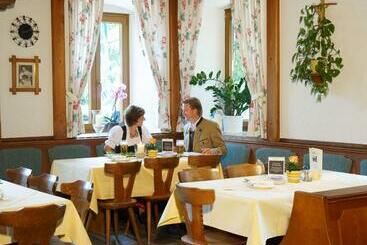 Pension Gasthof Huber