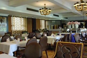 هتل Kande Club