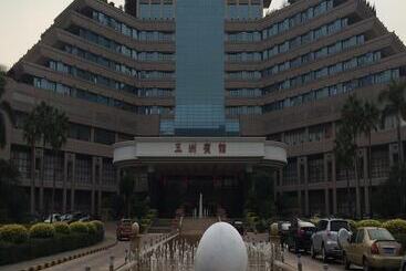 پانسیون Wuzhou Guest House   Shenzhen