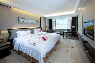 استراحتگاه Shenzhen Silver Lake Conference Center