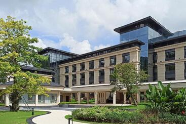 استراحتگاه Shenzhen Silver Lake Conference Center