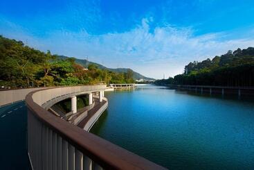 استراحتگاه Shenzhen Silver Lake Conference Center