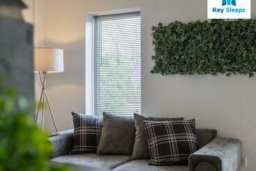Beachside Family Staycation At Keysleeps   Pembrokeshire   Free Parking