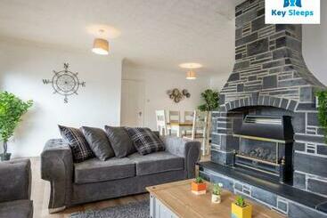 Beachside Family Staycation At Keysleeps Pembrokeshire Free Parking