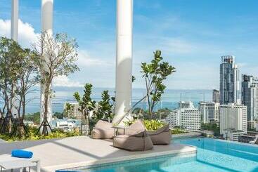 Arbour Hotel And Residence