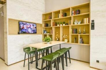 هتل City Comfort Inn Hefei Feidong Yuzhou Central Square