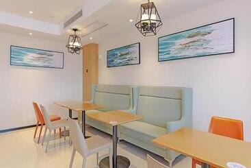 City Comfort Inn Hotel Jinhua Dongyang First Department Store