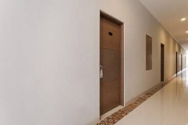 酒店 Damar Kusumo Guest House By Oyo Rooms