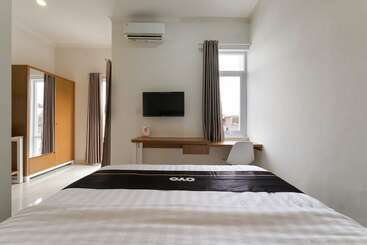 酒店 Damar Kusumo Guest House By Oyo Rooms