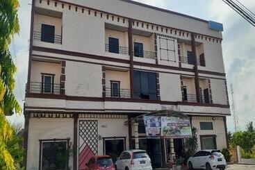 هتل Grand Blang Asan By Oyo Rooms