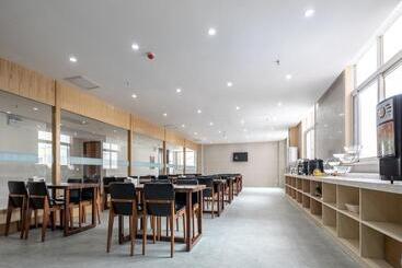 هتل Greentree Inn Changzhou Menghe Town Chengfeng Building Business