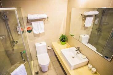 هتل Greentree Inn Jiangsu Wuxi Meiyuan Kaiyuan Temple Subway Master Station Express