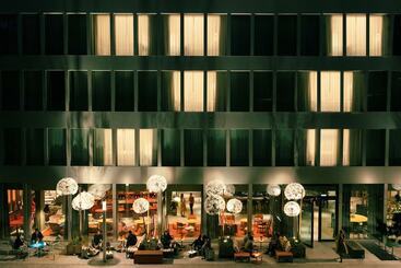 هتل Hyatt Place Zurich Airport The Circle