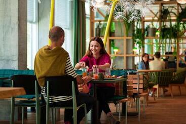 هتل Hyatt Place Zurich Airport The Circle