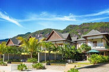 هتل Ja Enchanted Waterfront Seychelles