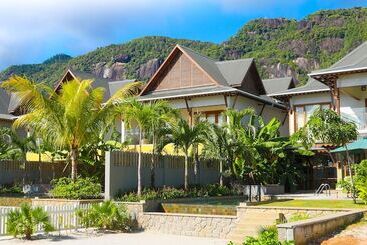 هتل Ja Enchanted Waterfront Seychelles