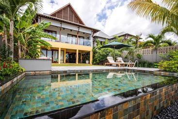 هتل Ja Enchanted Waterfront Seychelles