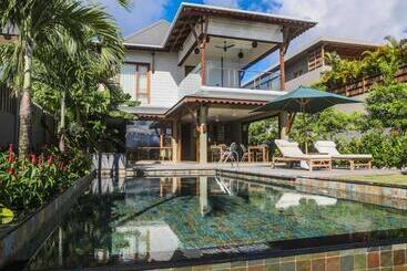 هتل Ja Enchanted Waterfront Seychelles