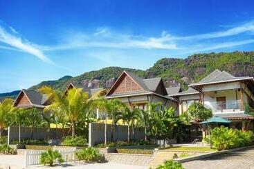 هتل Ja Enchanted Waterfront Seychelles