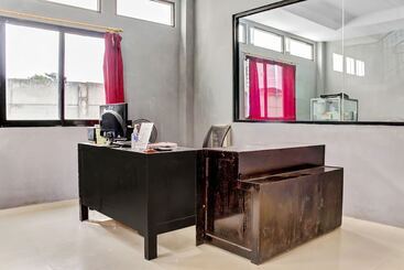 هتل Oyo 3903 Sweethome Syariah Guesthouse
