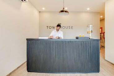 酒店 Super Townhouse Hosur Main Road Bommanahalli Near Gopalan Innovation Mall