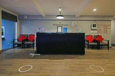 酒店 Super Townhouse Hosur Main Road Bommanahalli Near Gopalan Innovation Mall