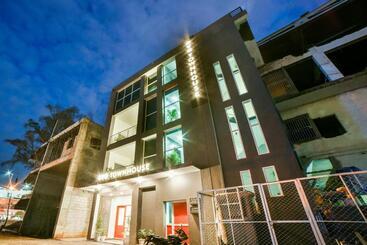 酒店 Super Townhouse Hosur Main Road Bommanahalli Near Gopalan Innovation Mall