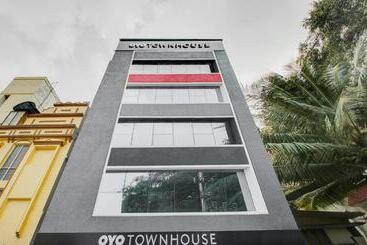 Отель Super Townhouse Begumpet Near Hyderabad Central