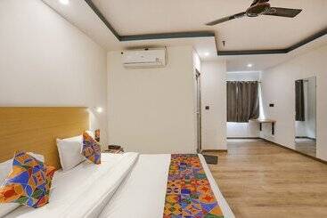 Fabhotel F9 Sector 58