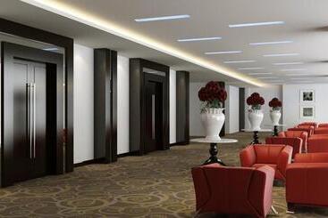 Raia Hotel & Convention Centre Kuching