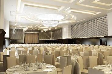 Raia Hotel & Convention Centre Kuching