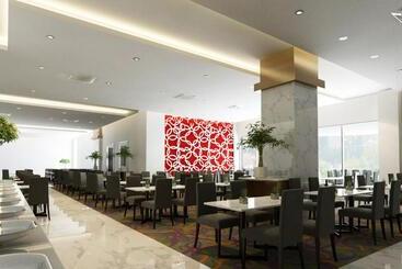 Raia Hotel & Convention Centre Kuching