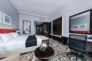 Raia Hotel & Convention Centre Kuching