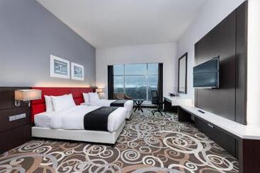 Raia Hotel & Convention Centre Kuching