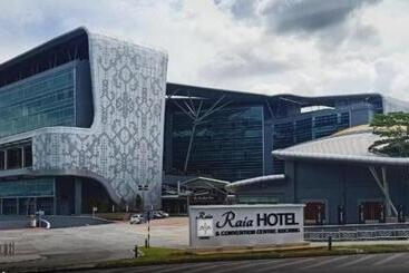 Raia Hotel & Convention Centre Kuching