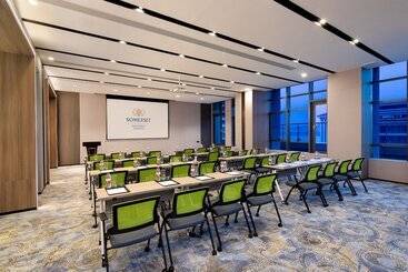 هتل Somerset Southbay Zhuhai