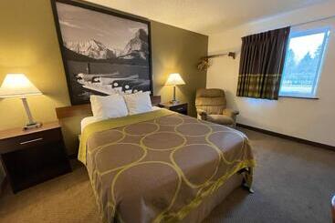 Studio 1 Hotel & Extended Stay   Missoula