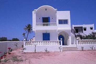 2 Bedrooms Apartment With Enclosed Garden And Wifi At Djerba Midoun 1 Km Away From The Beach