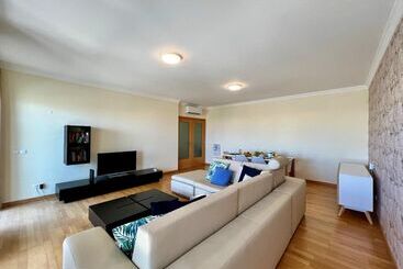 Faro Stylish 2 By Homing