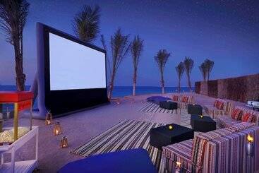 酒店 Anantara World Islands Dubai Resort
