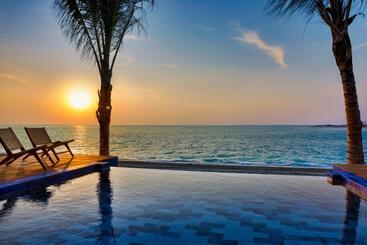 酒店 Anantara World Islands Dubai Resort