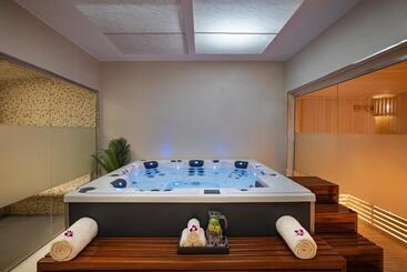 酒店 Anantara World Islands Dubai Resort