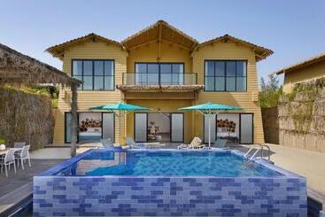 酒店 Anantara World Islands Dubai Resort
